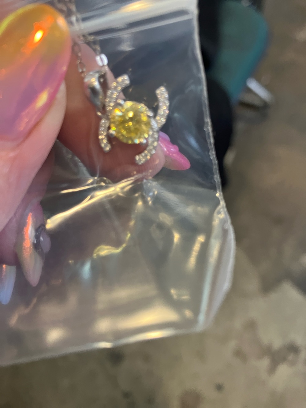 Yellow Crystal Turtle Pendant Necklace - Unbranded